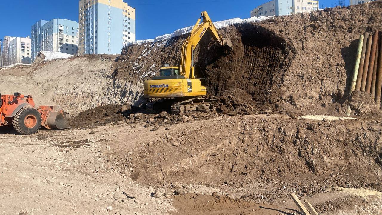 В Уфе продолжается строительство двухуровневой транспортной развязки на пересечении улиц Генерала Рыленко и Пугачёва