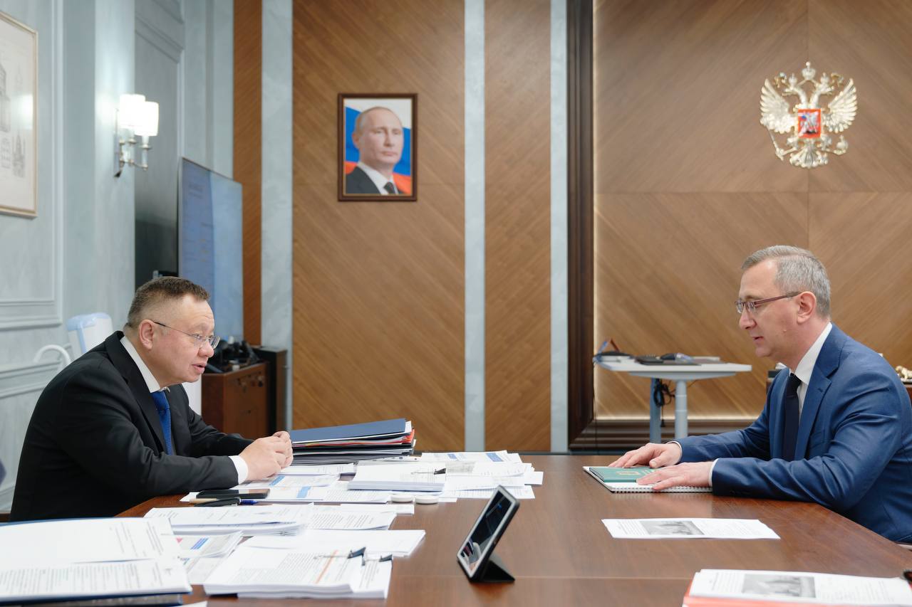 Ирек Файзуллин провел рабочую встречу с губернатором Калужской области Владиславом Шапшой